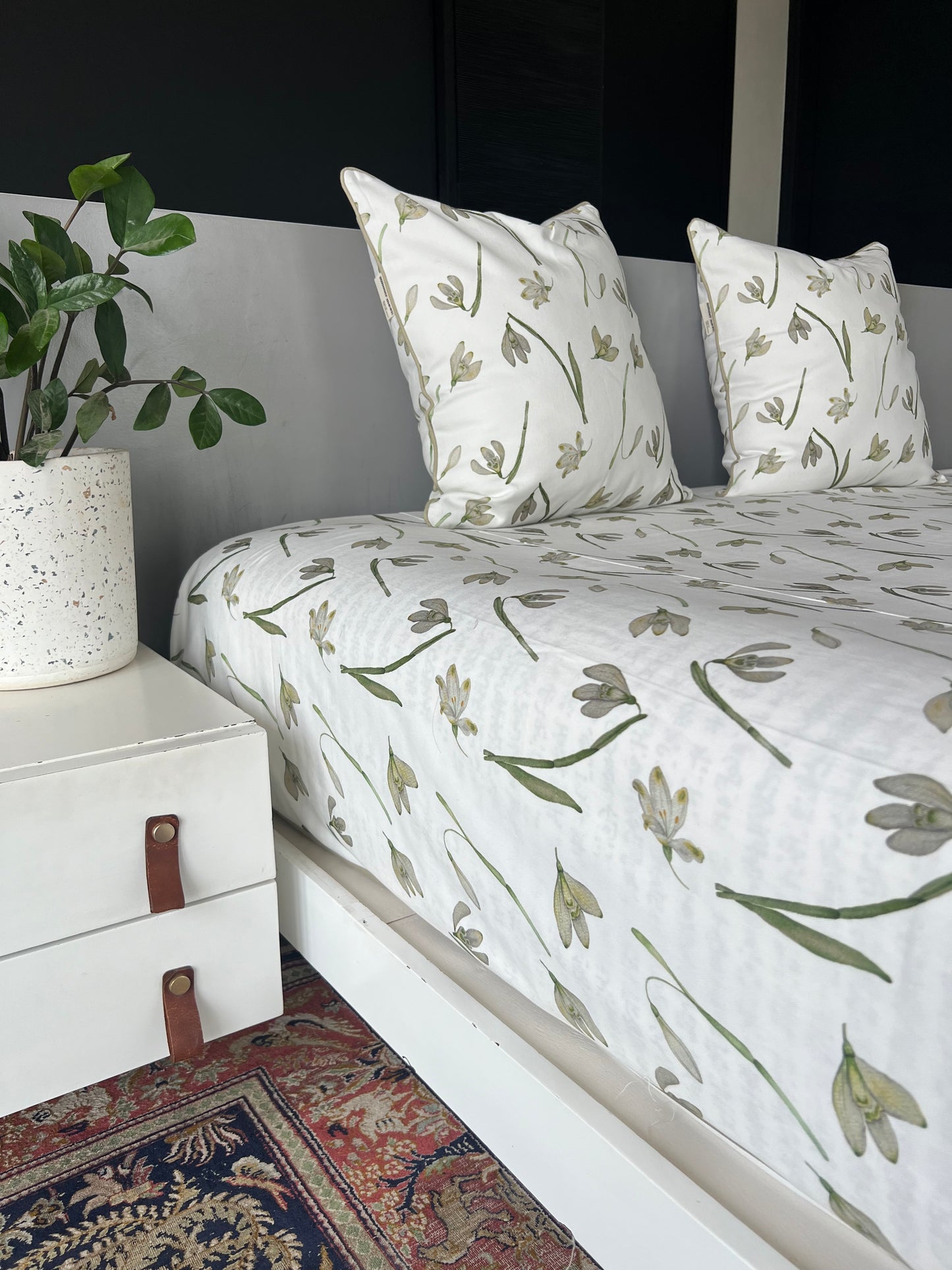 Snowflower Cushion