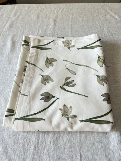 Snowflower Tablecloth